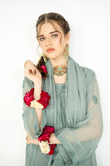 3 Piece - Embroidered Chiffon Suit